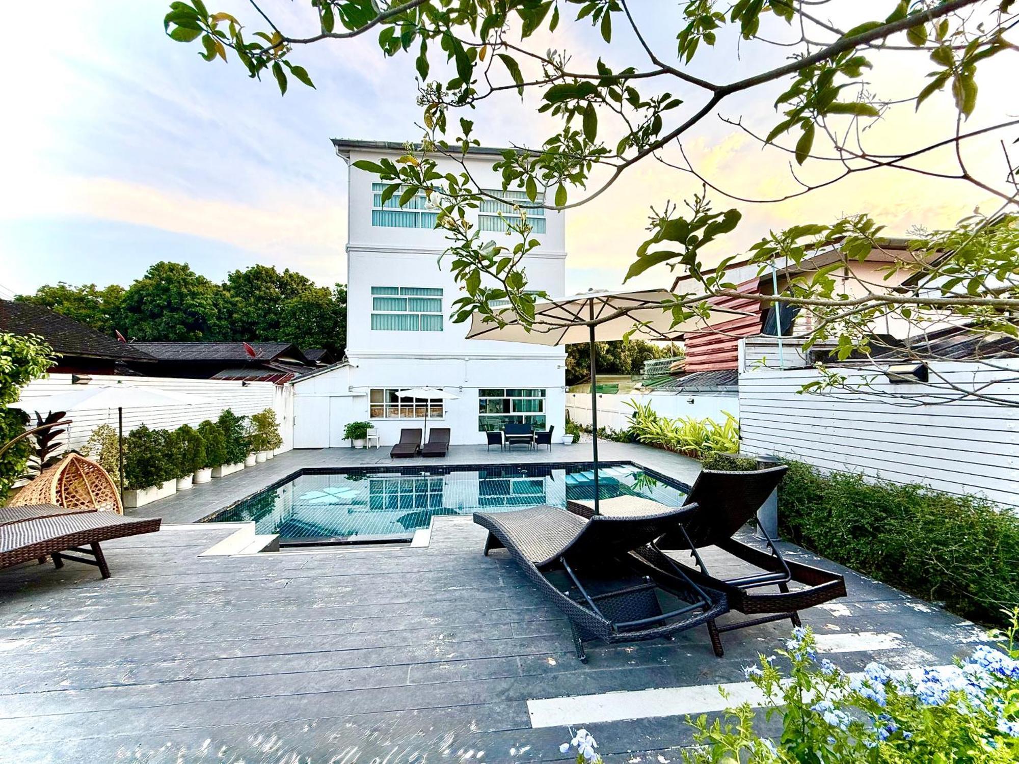 The White House Rachamankha เดอะ ไวท์เฮ้าส์ ราชมรรคา Pansiyon Chiang Mai Dış mekan fotoğraf